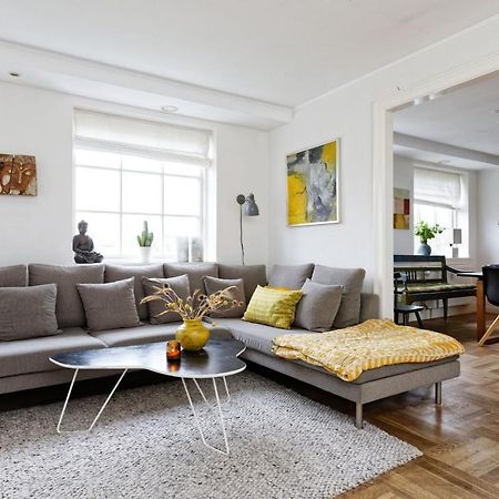 Cool Familyhome Close To The Beach W Two Cuddly Cats Espergærde Exteriör bild