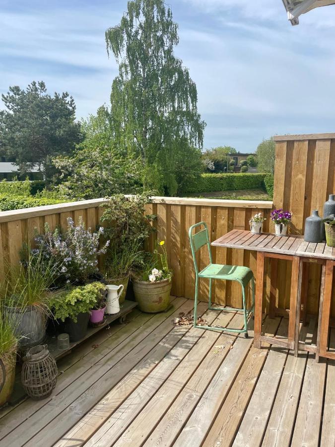 Cool Familyhome Close To The Beach W Two Cuddly Cats Espergærde Exteriör bild